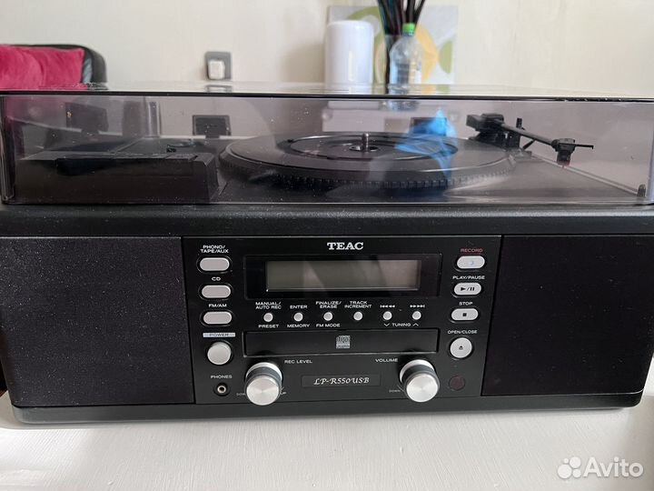Виниловый проигрыватель Teac LP-R550 USB 2014 год