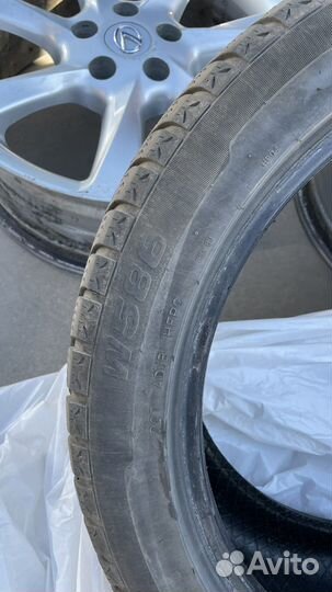 Ovation W-586 235/45 R18