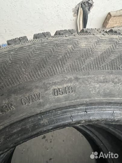 Gislaved Nord Frost 200 215/55 R17