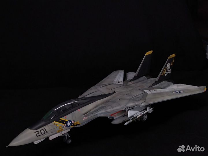 Модель Самолета F14 Tomcat в масштабе 1/48