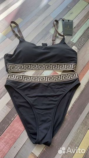 Купальник женский 42 44 новый