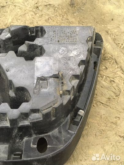 Эмблема Peugeot 207