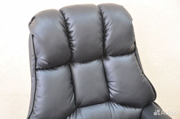 Кресло руководителя офисное 