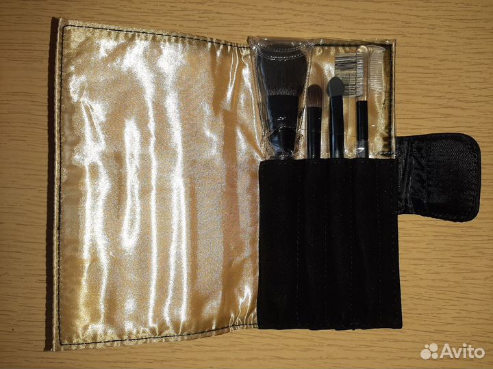 Набор кистей визажиста - Yves Saint Laurent