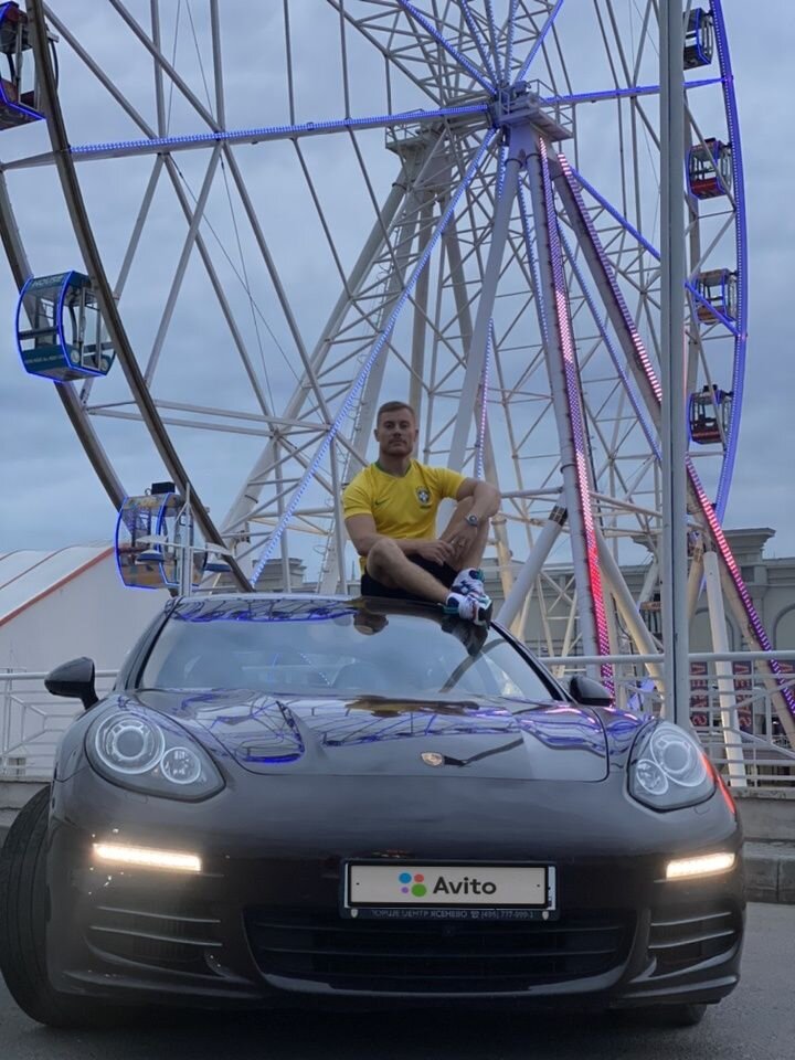 Porsche Panamera 4S