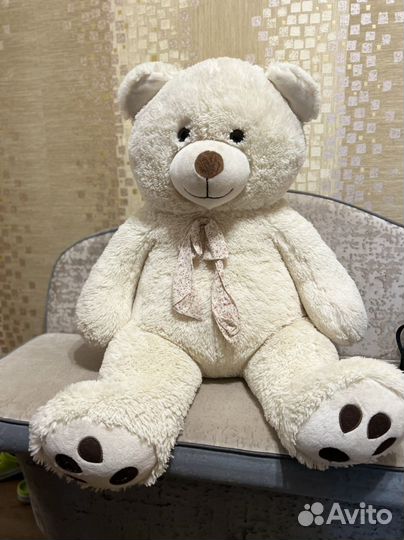 Плюшевый медведь