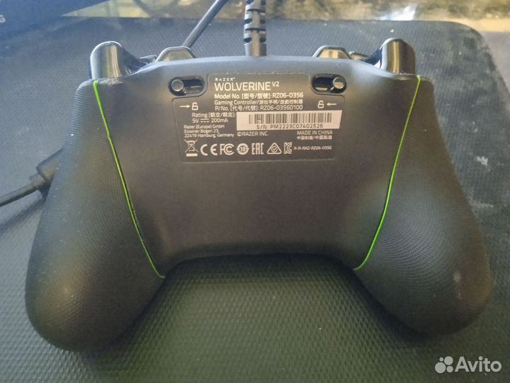Геймпад Razer Wolverine v2