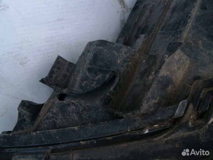 Фара левая Ford Mondeo 3 цена за шт