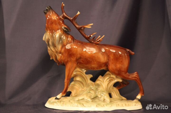 Ревущий олень Wallendorf Фарфор статуэтка