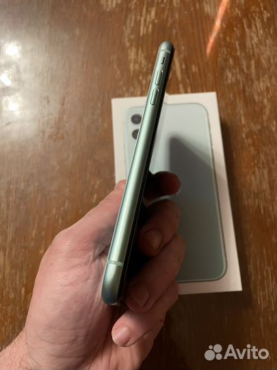 iPhone 11, 128 ГБ