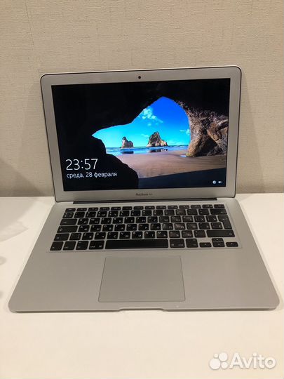 Apple MacBook Air i5 core