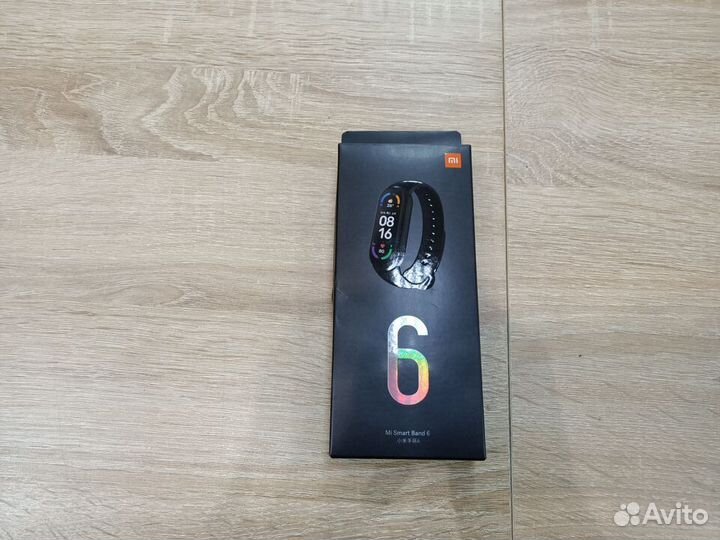 Браслет Xiaomi Mi Band 6