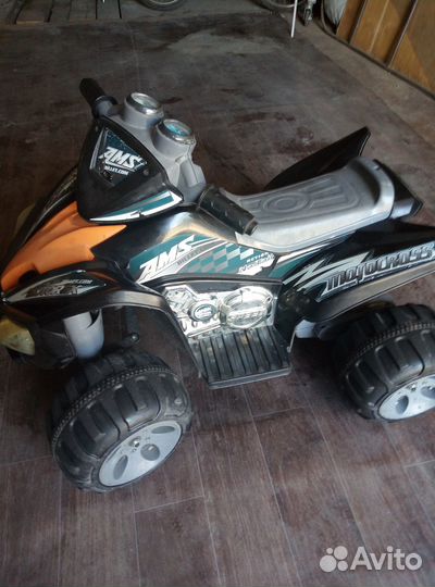 Детский электромобиль