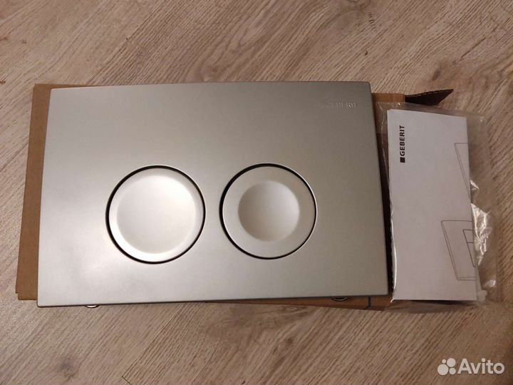 Кнопка смыва geberit Delta 21 хром мат