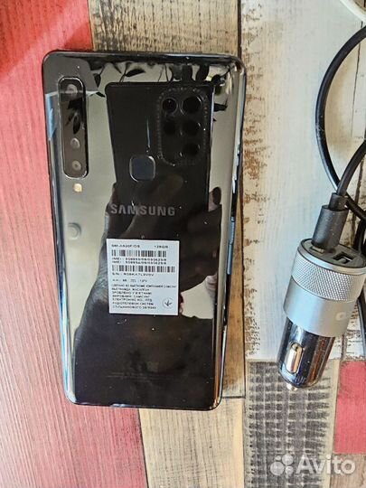 Samsung Galaxy A9 (2018), 8/128 ГБ