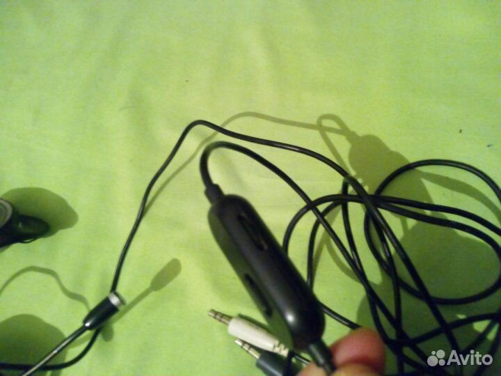 Наушники Philips с микрофоном