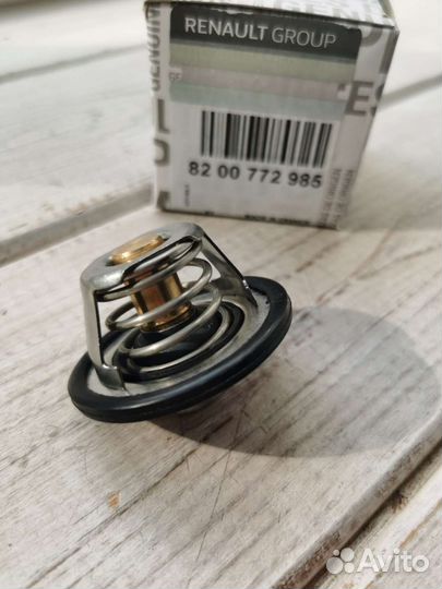 Термостат k4m Largus Logan Almera G15