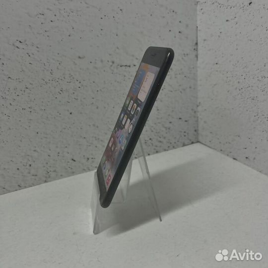 iPhone 7 Plus, 32 ГБ