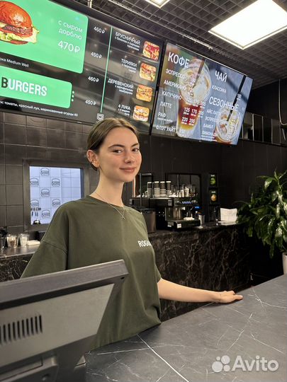 Продавец-кассир на фуд-корте Rogulevs' Burgers