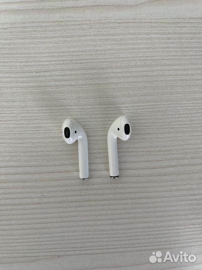 Наушники airpods