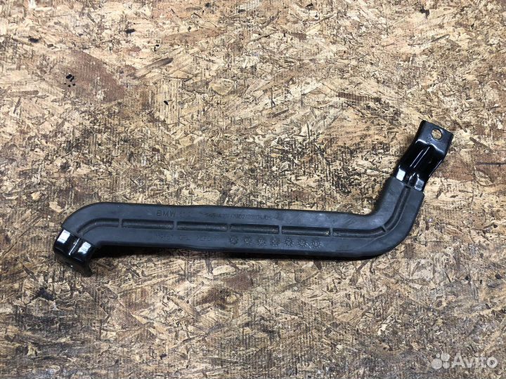 Кронштейн аккумулятора bmw e90,91,92