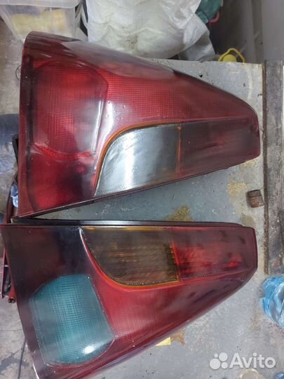 Задние фонари на renault logan 1