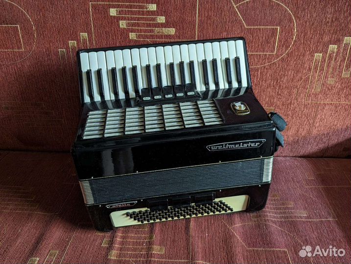 Аккордеон Weltmeister stella