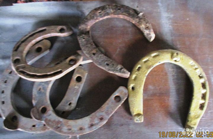 Подкова на счастье универсальный подарок