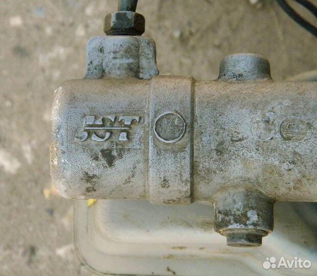 Усилитель вакуумный Mazda 626 GE 2.0