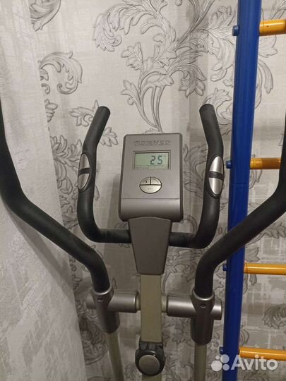 Эллиптический тренажер