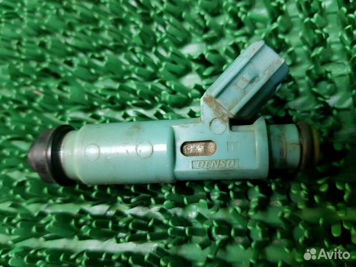 Форсунка Toyota Camry ACV30 2azfe 2001-2006