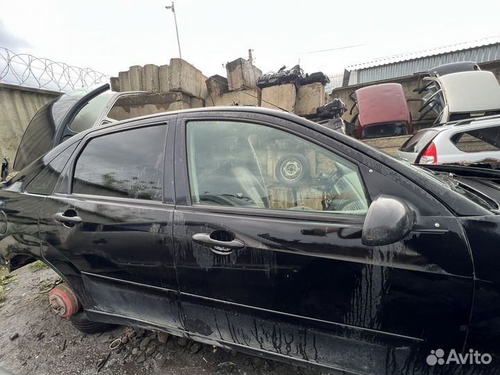 Двери Ford Focus 1