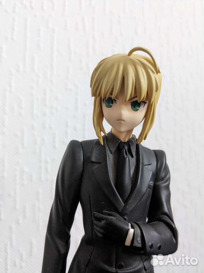 Аниме фигурка saber
