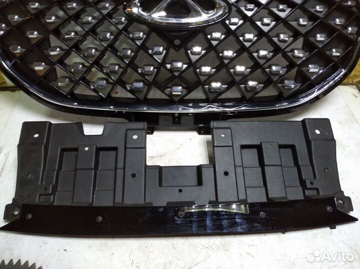 Решетка радиатора Chery Tiggo 8 Pro 2021