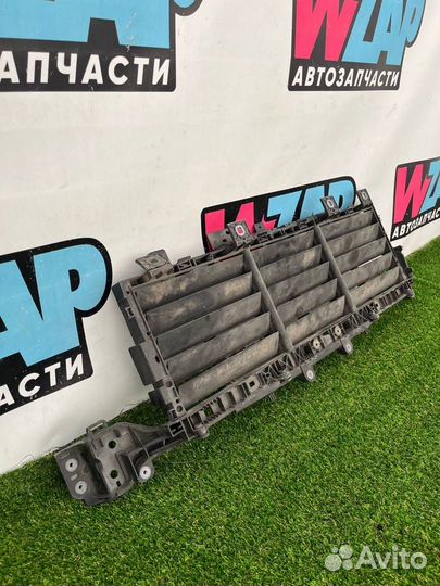 Жалюзи Porsche Cayenne 958 рест. (2014 - 2018)