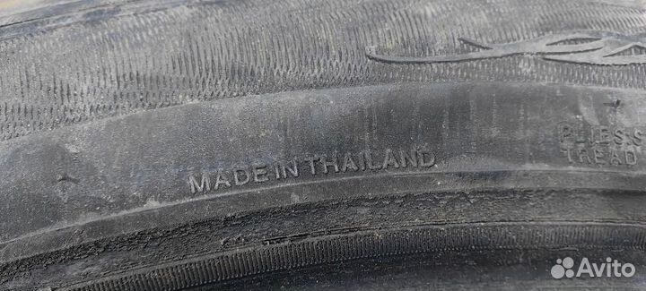 Delinte Desert Storm SUV D8 295/35 R24