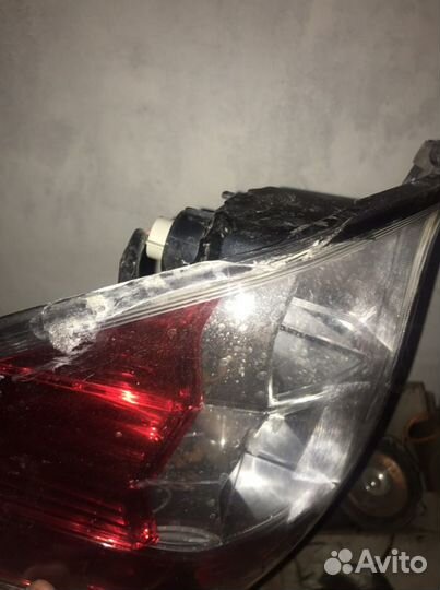 Правый фонарь subaru forester sh