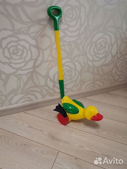 Каталка уточка