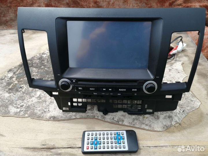 Штатная рейсталинг магнитола Mitsubishi Lancer X