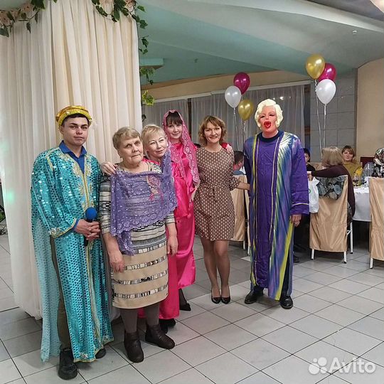 Ведущая на свадьбу, юбилей, выездную регистрацию