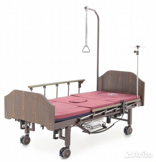 Кровать для лежачих больных с электроприводом