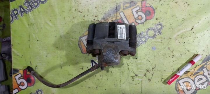 Суппорт тормозной передний правый Renault Logan 1