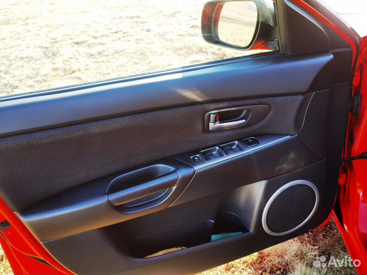 Mazda 3 1.6 AT, 2007, 200 000 км