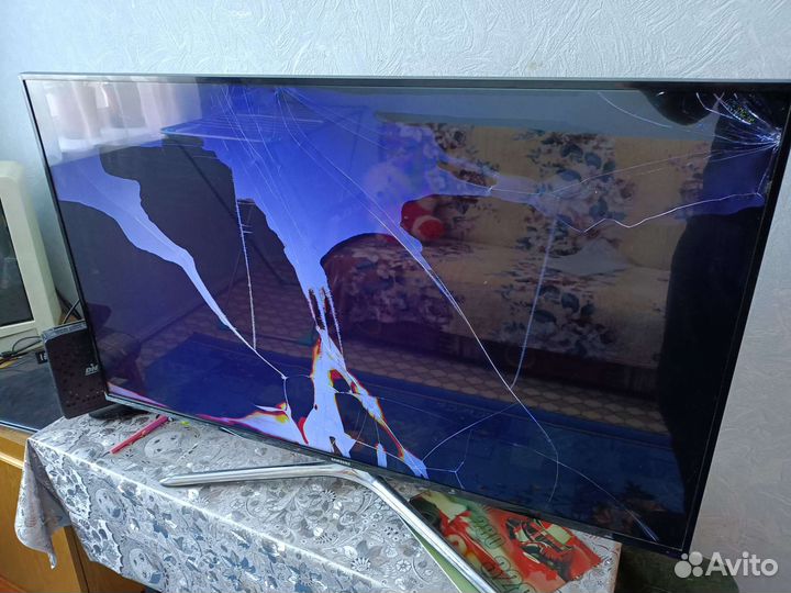 Запчасти от телевизора Samsung ue40h6200ak