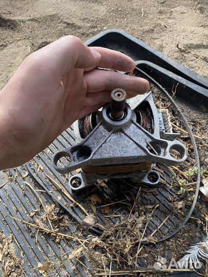 Двигататель стиральной машины