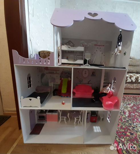 Домик кукольный