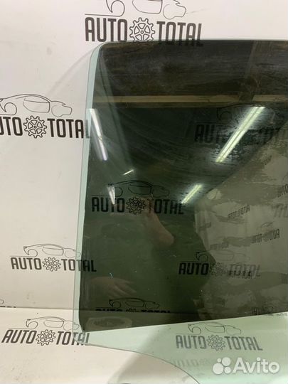 Стекло двери заднее левое Opel Corsa D Z12XEP 2007