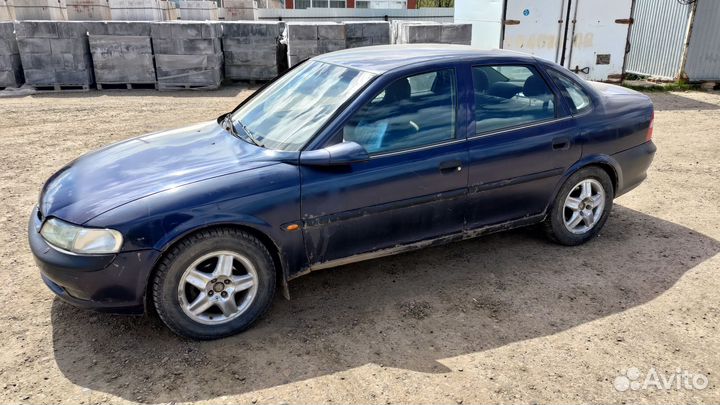 Opel Vectra 1.8 МТ, 1998, 250 000 км