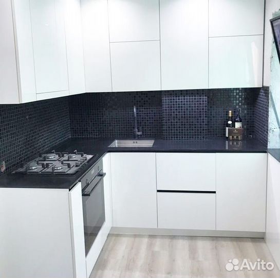 Кухонный гарнитур на заказ. Долговечные материалы