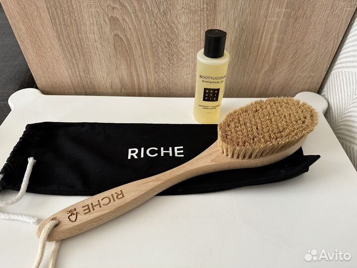 Щетка Riche